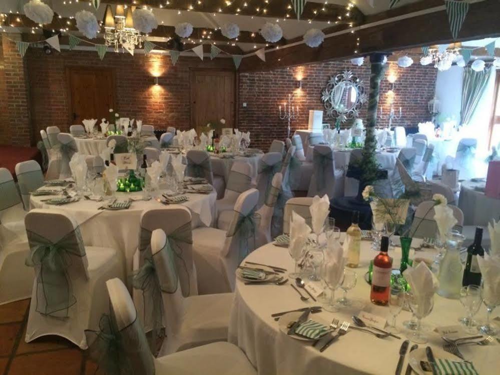 Crockstead Farm Hotel Луис Екстериор снимка