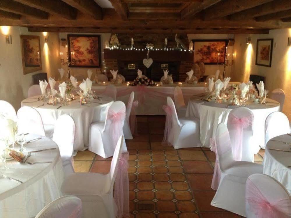 Crockstead Farm Hotel Луис Екстериор снимка